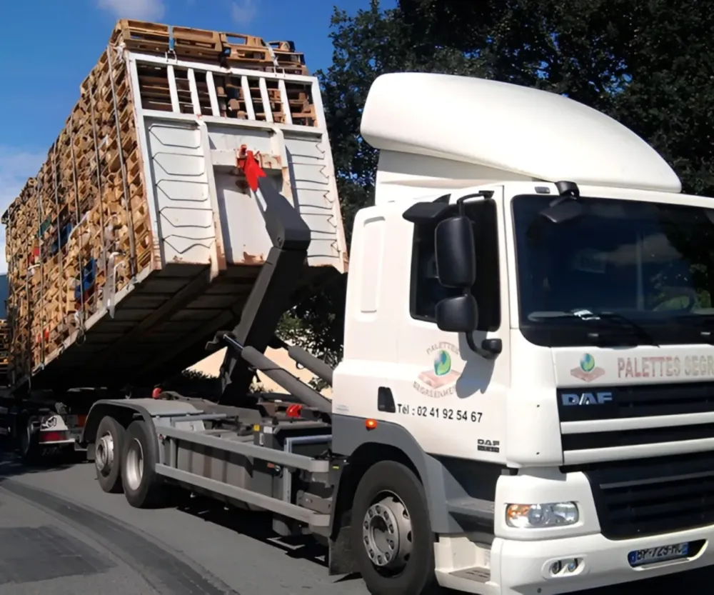 Enlèvement de palette près de Segré-en-Anjou-bleu